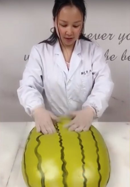 Không thể phân biệt nổi các loại bánh giống hệt trái cây thật của Trung Quốc-1