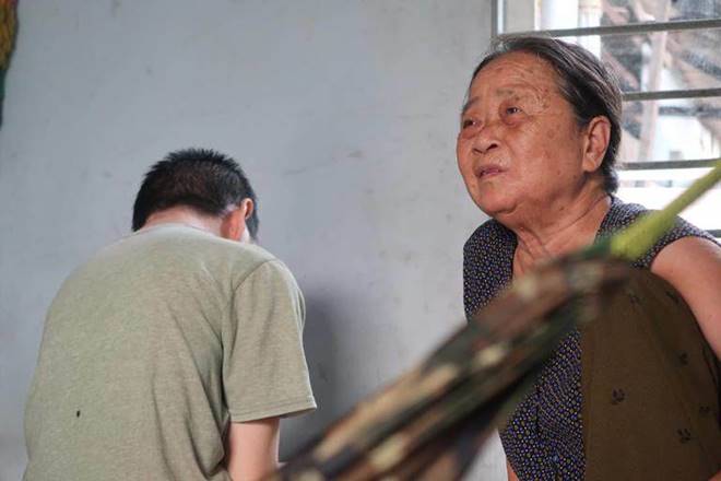 Tuổi xế chiều của gia đình 4 người tàn tật và nỗi đau: Muốn chết lắm nhưng không được”-5