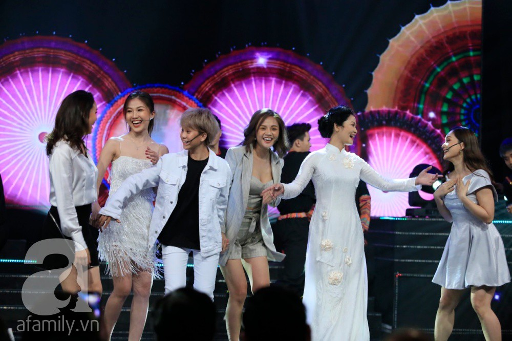 Bố Sơn - cô Hạnh Về nhà đi con” chính thức được tổ chức đám cưới ngay tại VTV Awards 2019-1
