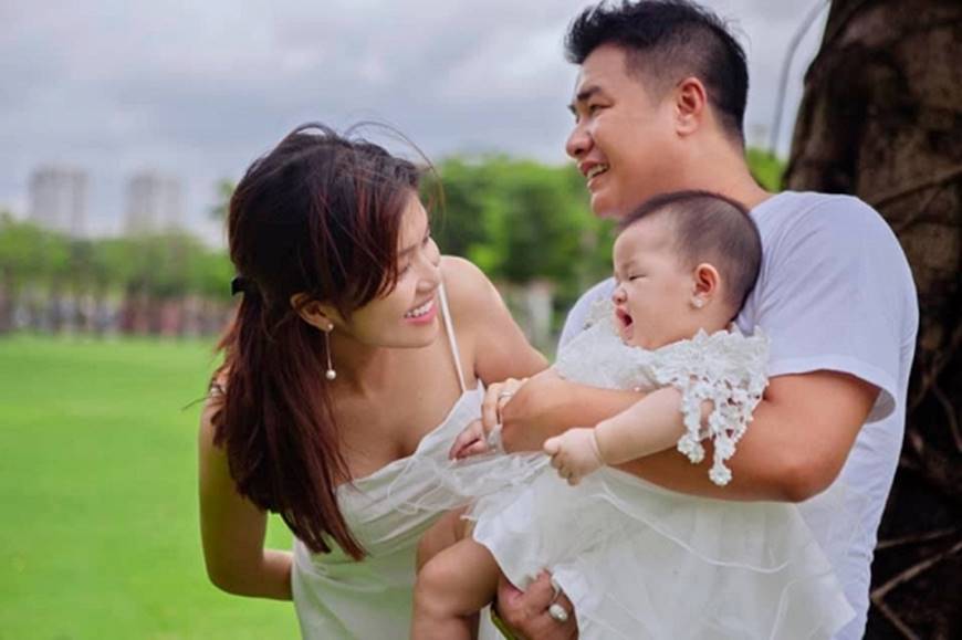 Khó ai địch lại Hoa hậu Hồ Oanh Yến: Sinh 5 con vẫn đẹp xuất sắc-6