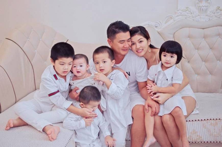 Khó ai địch lại Hoa hậu Hồ Oanh Yến: Sinh 5 con vẫn đẹp xuất sắc-8