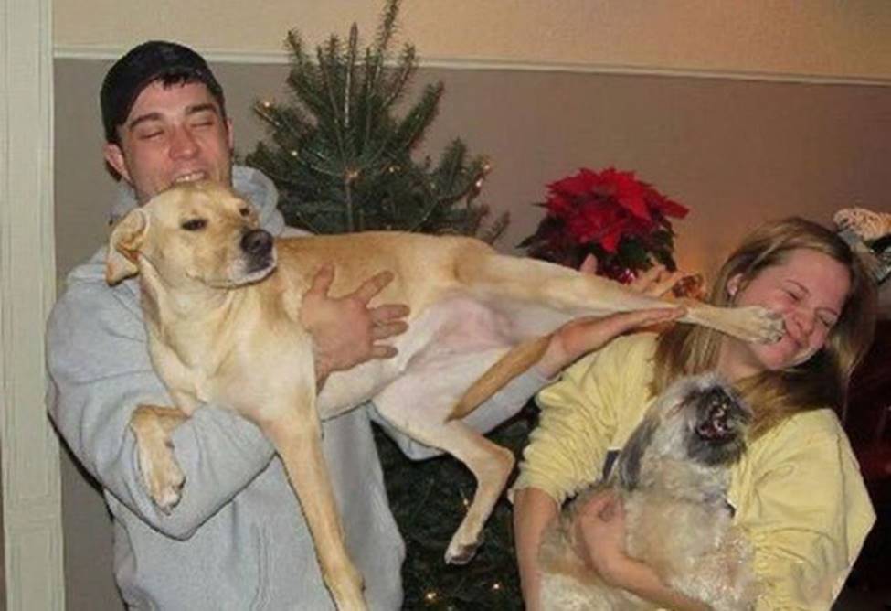 Chị em sững sờ khi bất ngờ bị... sàm sỡ-3