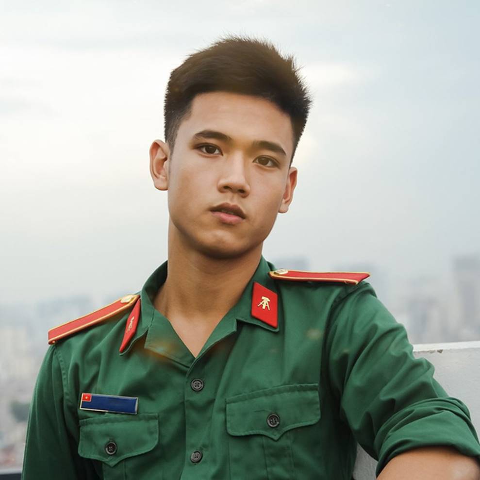 Hotboy 9X trường quân sự siêu cấp đẹp trai” lại còn lắm tài lẻ khiến hội chị em điêu đứng-2