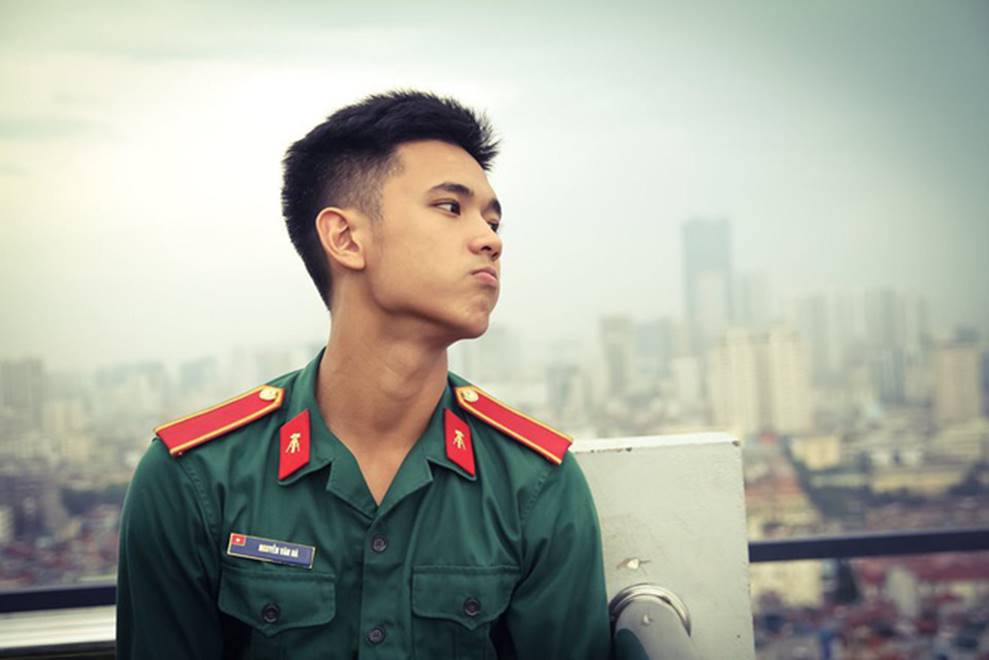 Hotboy 9X trường quân sự siêu cấp đẹp trai” lại còn lắm tài lẻ khiến hội chị em điêu đứng-14