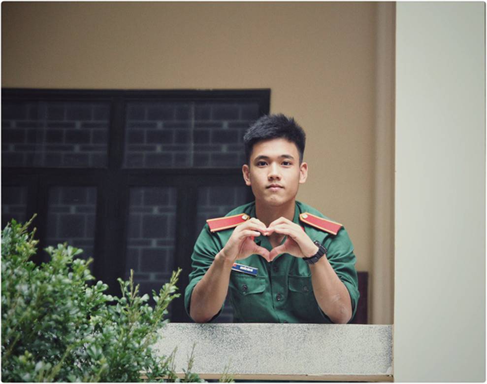 Hotboy 9X trường quân sự siêu cấp đẹp trai” lại còn lắm tài lẻ khiến hội chị em điêu đứng-16