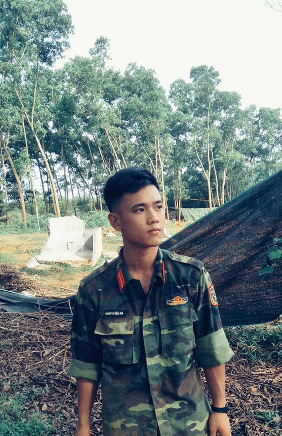 Hotboy 9X trường quân sự siêu cấp đẹp trai” lại còn lắm tài lẻ khiến hội chị em điêu đứng-24