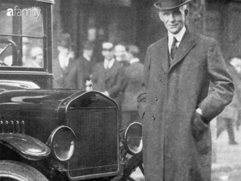 Ai cũng đoán đây là đứa trẻ ngoan, được giáo dục tốt chỉ vì biểu hiện này khi ngồi cạnh mẹ-4