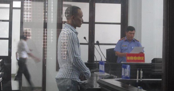 Cho 200 ngàn để dụ bé trai lên tầng 2 quan hệ đồng giới-1