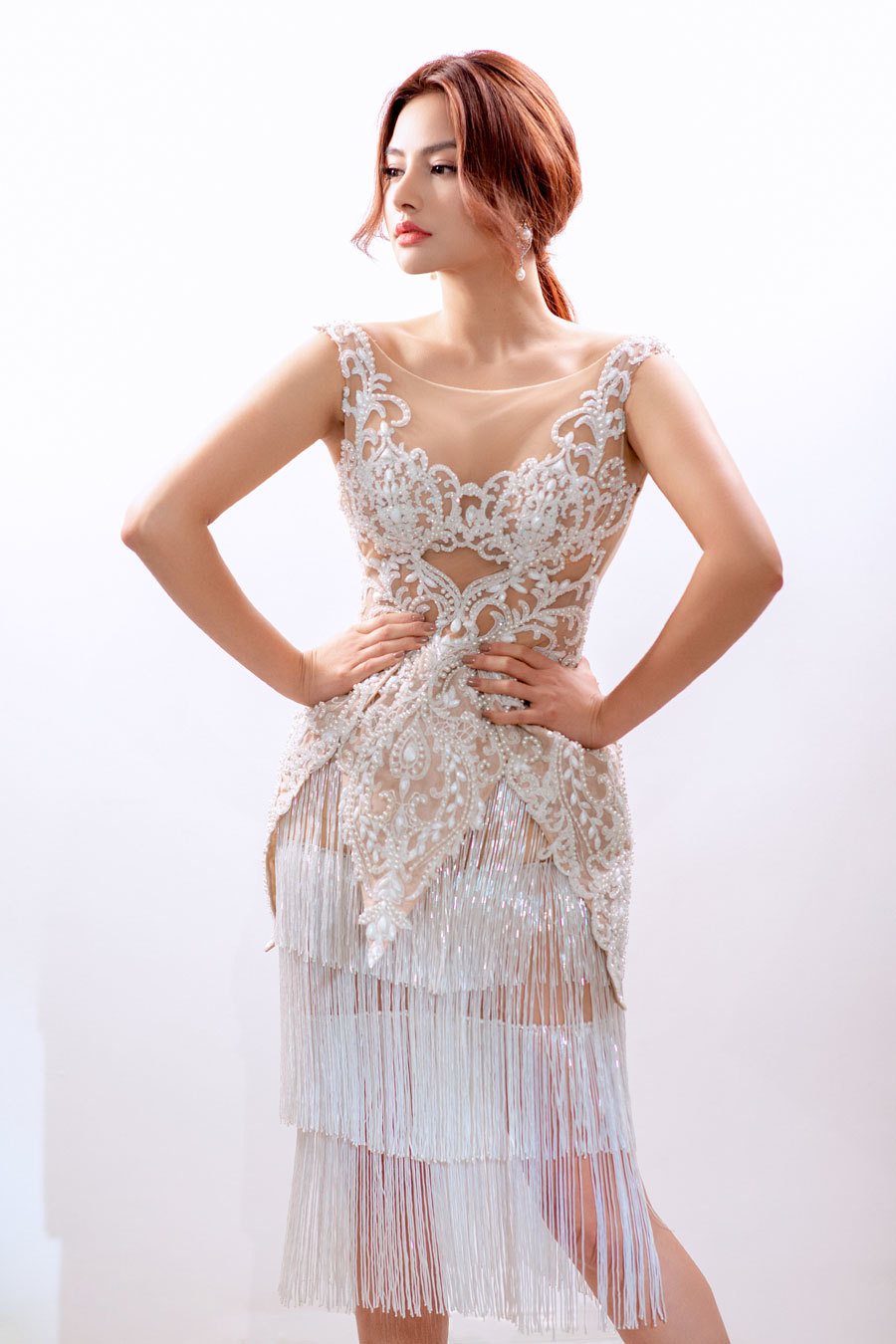 Vũ Thu Phương mặc xuyên thấu đánh dấu sự trở lại showbiz-3