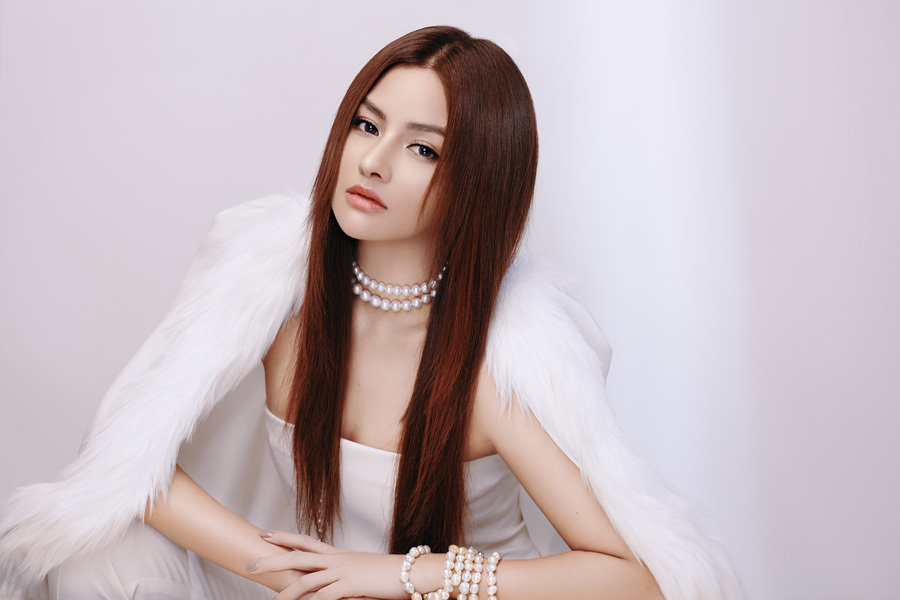 Vũ Thu Phương mặc xuyên thấu đánh dấu sự trở lại showbiz-4