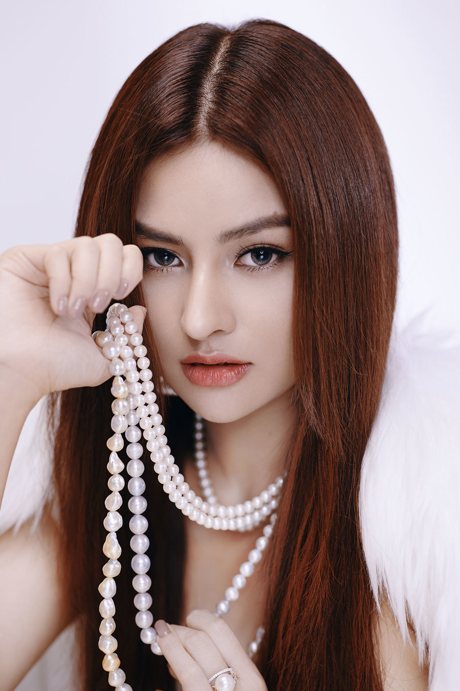 Vũ Thu Phương mặc xuyên thấu đánh dấu sự trở lại showbiz-6