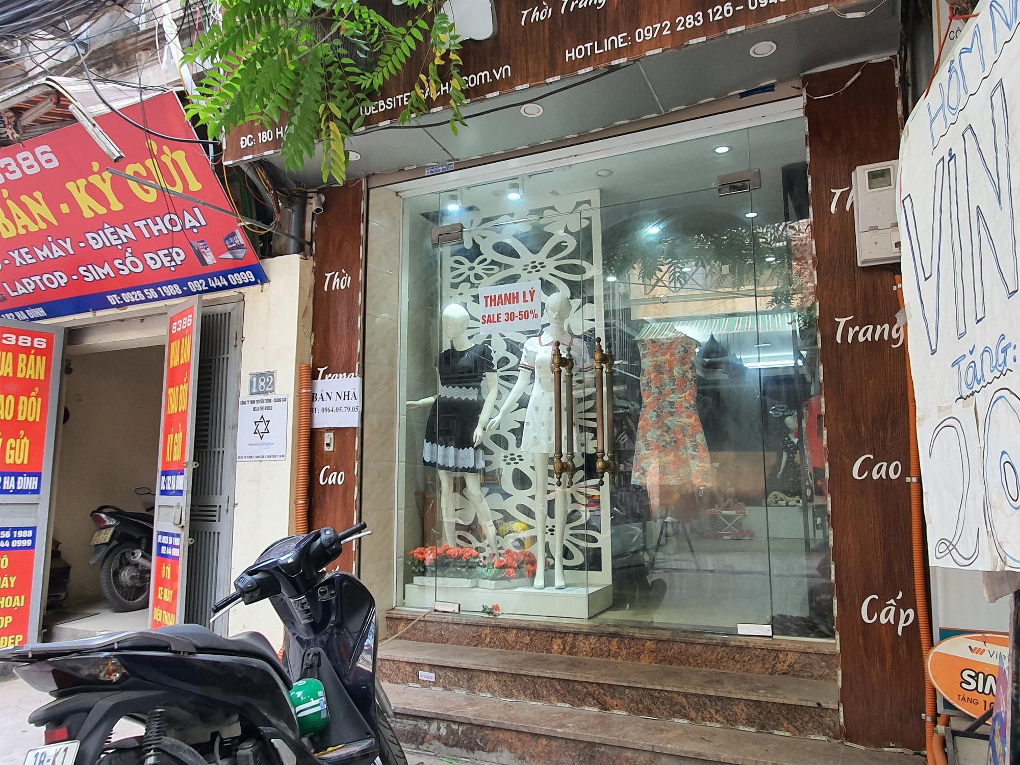 Hàng quán đóng cửa sang nhượng, dân quanh khu Rạng Đông thi nhau bán nhà-1