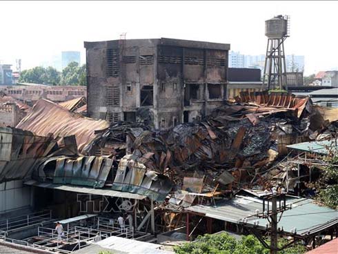 Xúc động bức thư cảm ơn nữ lao công trường học của bé gái 9 tuổi-4