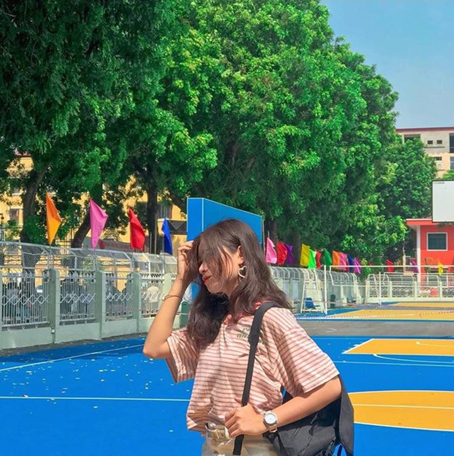 Đang yên đang lành đi sơn mỗi toà một màu sắc, đủ cả xanh đỏ tím vàng: ĐH Hà Nội muốn trở thành trường màu mè hoa lá nhất Việt Nam?-12