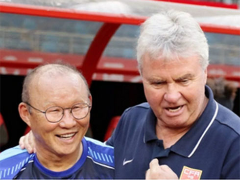 Thủ môn U22 Việt Nam suýt bị bỏ lại ở sân bay Nội Bài-10