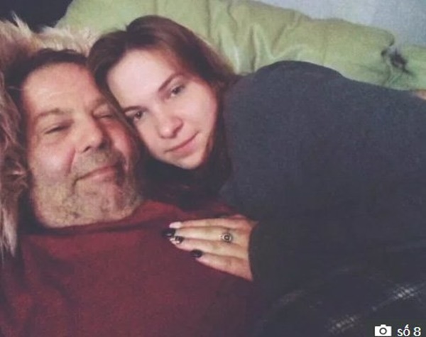 Bất chấp bị mang danh thánh đào mỏ”, thiếu nữ 16 tuổi vẫn yêu cụ ông 58-4