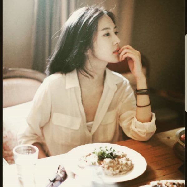 Đổi đời nhờ lấy đại gia Thái, mỹ nhân Hàn chuyển vào cung điện” nhưng nhan sắc gây ngỡ ngàng-8