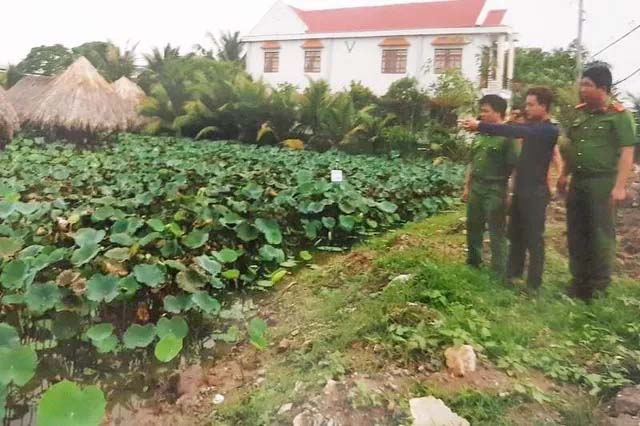 Giải mã bí ẩn thi thể đang phân hủy phía sau ký túc xá-1