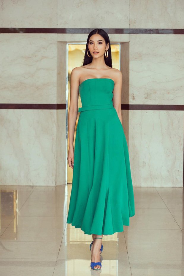 Chăm mặc gam màu xa lánh” từng làm bao mỹ nhân ê chề, vậy mà Hoàng Thuỳ vẫn đẳng cấp-2