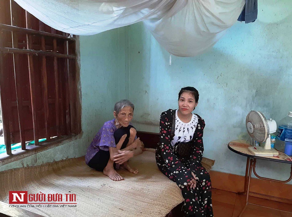 Vụ vợ chồng con trai bị tố nhốt mẹ 87 tuổi ở chuồng bò: Mẹ từng xin ăn nuôi con khôn lớn-3