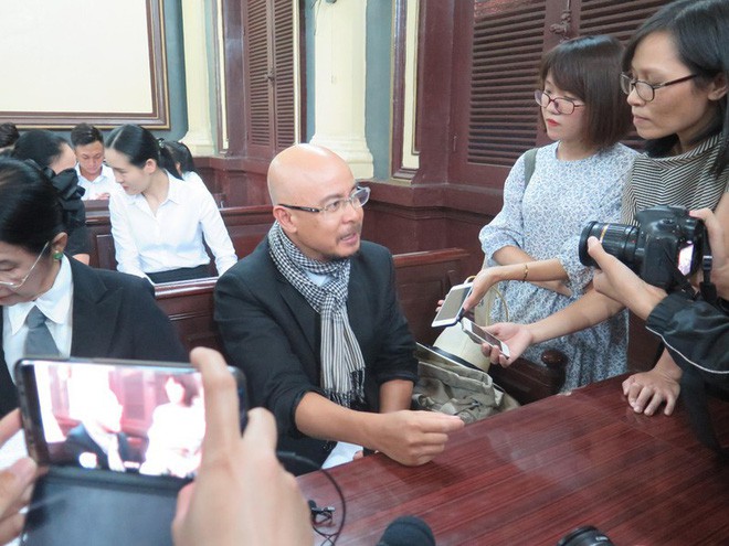 Triệu tập ai đến phiên phúc thẩm ly hôn vợ chồng Trung Nguyên?-2