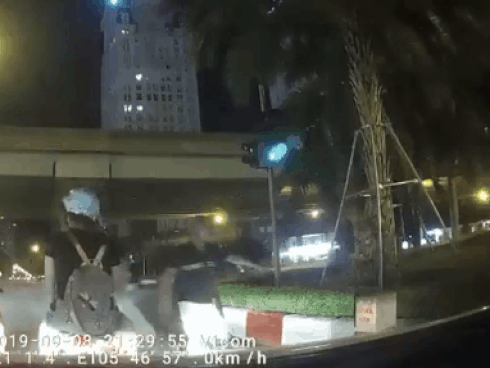 8 năm đóng vai ăn xin trong công viên, chàng trai tích đủ tiền lấy vợ và mua nhà mặt phố 120m2-4