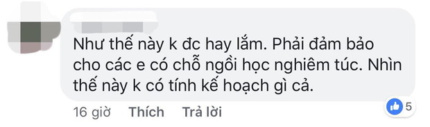 Bức ảnh sinh viên ngồi học kín tràn ra cả hành lang gây bão: Chỉ có năm nhất mới thế chứ lên năm 2 là vắng vẻ lắm!-5