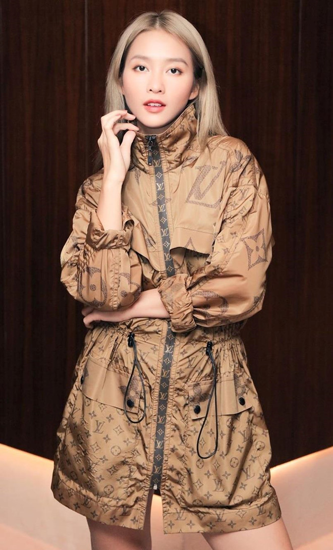 Quỳnh Anh Shyn, Chi Pu rủ nhau mặc bikini, Châu Bùi diện toàn đồ hiệu-4