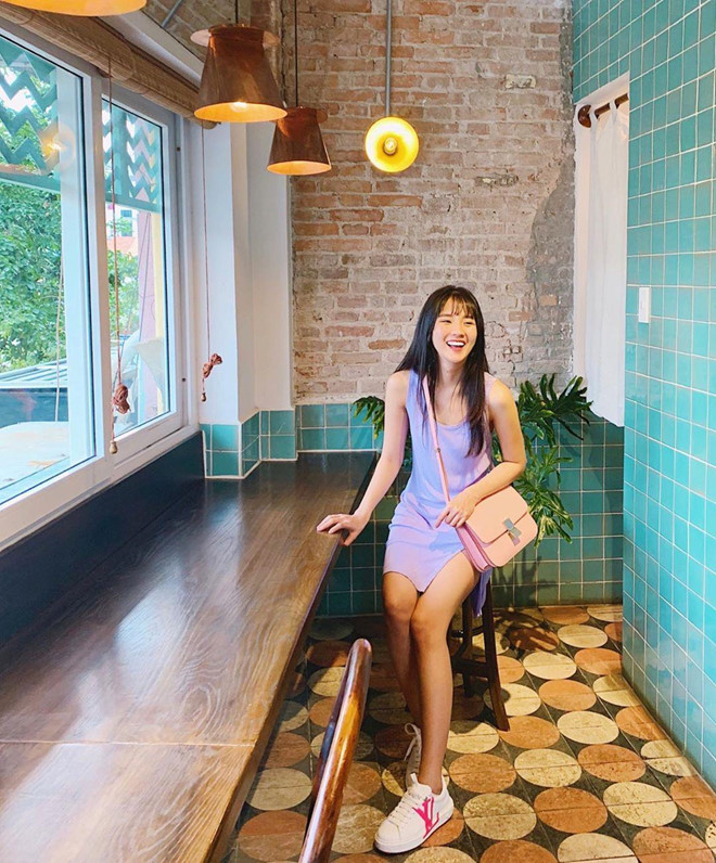 Quỳnh Anh Shyn, Chi Pu rủ nhau mặc bikini, Châu Bùi diện toàn đồ hiệu-7