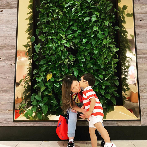 Dù mới 2 tuổi nhưng con trai Đan Trường đã được mẹ đầu tư học 4 ngoại ngữ-7