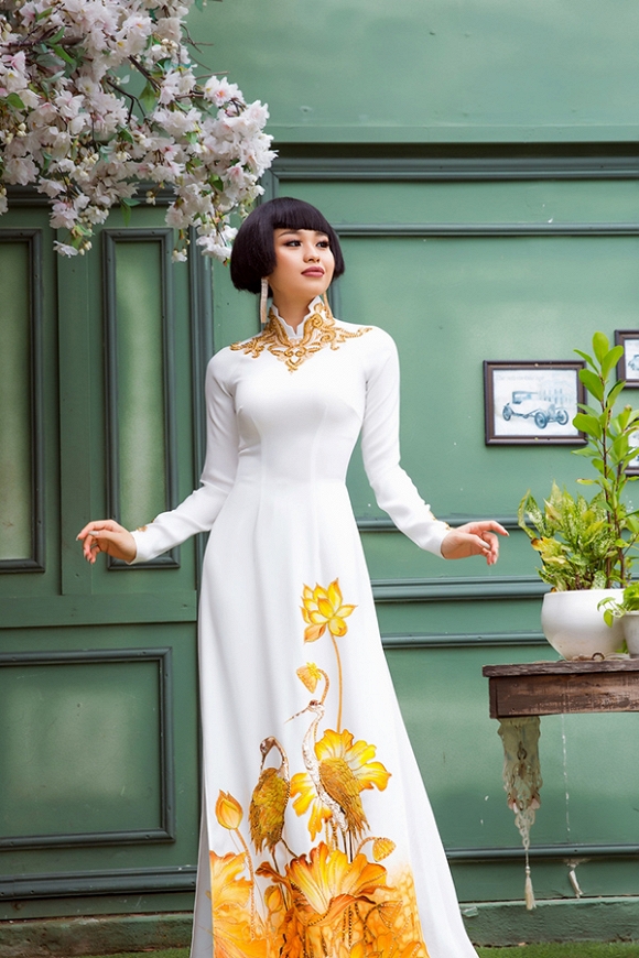 Làm cô dâu bên mỹ nam 6 múi, Lê Lộc liên tục đỏ mặt-2