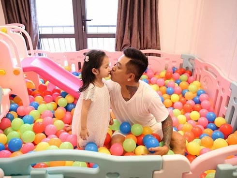 Tuấn Hưng nhập viện điều trị bệnh, bày tỏ tâm trạng xuống dốc vì bệnh tật-5