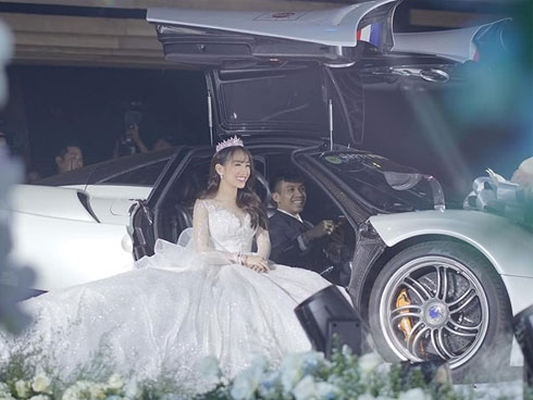 Mina Phạm - vợ 2 đại gia Minh Nhựa lại bị soi thêm loạt caption sống ảo dài như cả bài văn, đọc đến đâu là thấy quen quen đến đó!-8