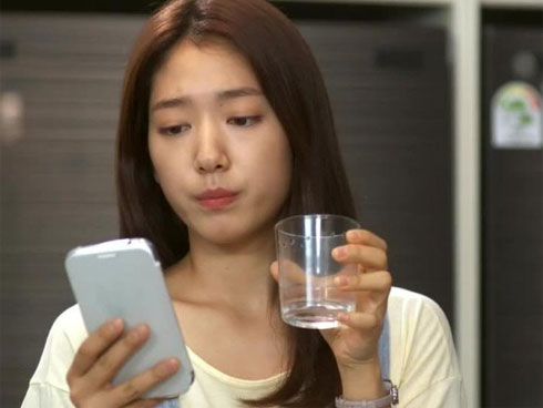 Đang yên lành vợ bỗng dưng bị trầm cảm, khi biết lí do tôi chỉ muốn ly hôn ngay lập tức-2