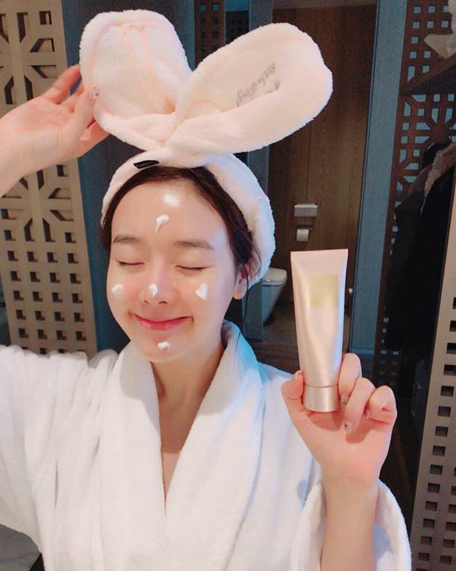 1 bước làm sạch bằng 3 bước dưỡng da, chị em đã biết phương pháp rửa mặt thần thánh này?-6