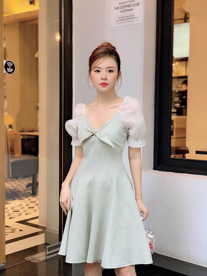 Midu chuộng style nữ tính, mặc đồ hở vừa đủ khoe vai thon-3