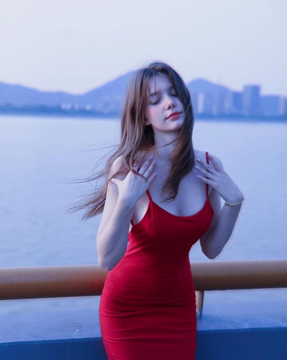 Vẻ đẹp của tiên nữ Đông Âu đang khiến thanh niên châu Á phát cuồng-11