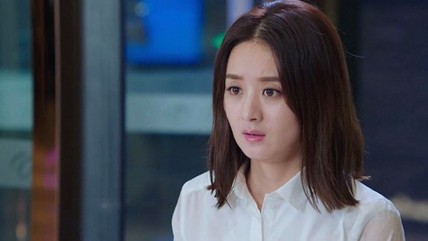 Thấy chồng cầm tờ giấy xét nghiệm ADN, tôi ôm con vào lòng nghĩ đời mình sắp tàn nhưng không ngờ mẹ chồng tôi mới là người quỳ sụp xuống-1