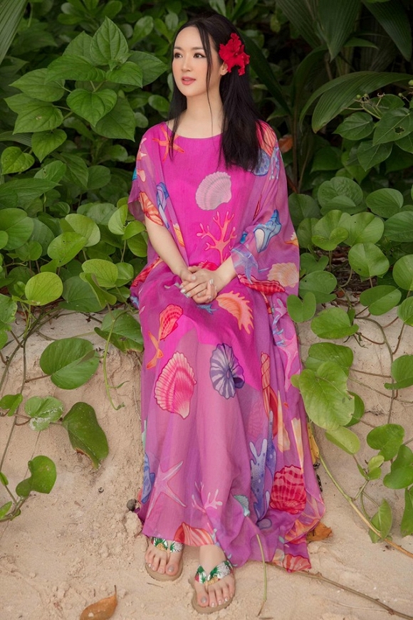 Hoa hậu Đền Hùng Giáng My lại thả dáng gợi cảm trên biển-3