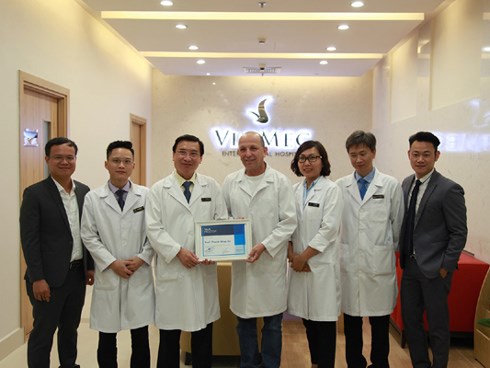 Đặt stent mạch vành, làm sao để không ‘đội’ chi phí?