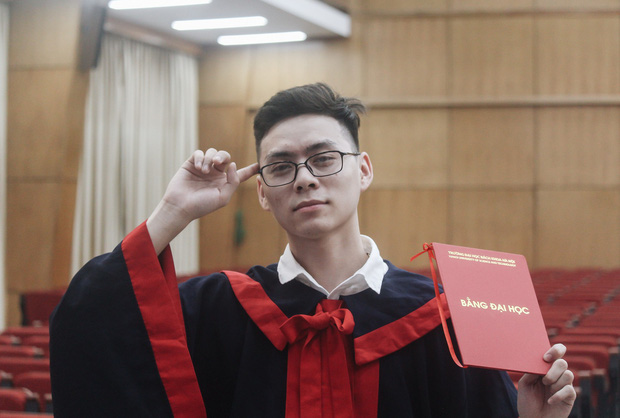 Soái ca trường Bách Khoa: Tốt nghiệp kỹ sư bằng xuất sắc, 2 Huy chương Bạc Olympic, TOEIC 905/990, khởi nghiệp từ khi còn đi học!-6