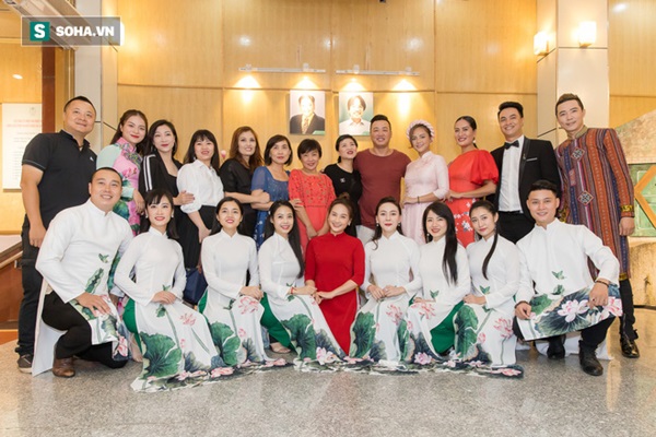 NSƯT Chí Trung, Bảo Thanh, Thu Quỳnh và nhiều nghệ sỹ nổi tiếng dâng hương giỗ Tổ nghề-2