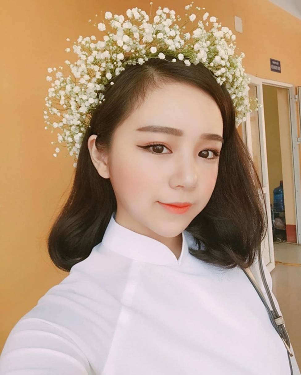 3 cô gái mặc áo dài hấp dẫn không tưởng, ảnh đời thường còn bốc lửa hơn-9