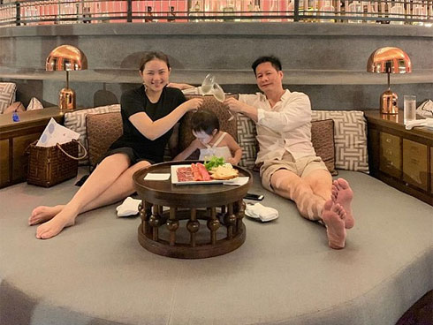 Nhá hàng lung linh nhưng cuối cùng Phan Như Thảo lại tung bộ ảnh cưới đơn giản đến bất ngờ-11