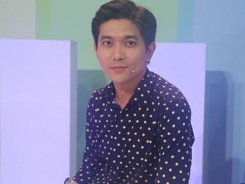 Tim: 'Ở nhà phụ nữ nên đứng sau chồng mình'