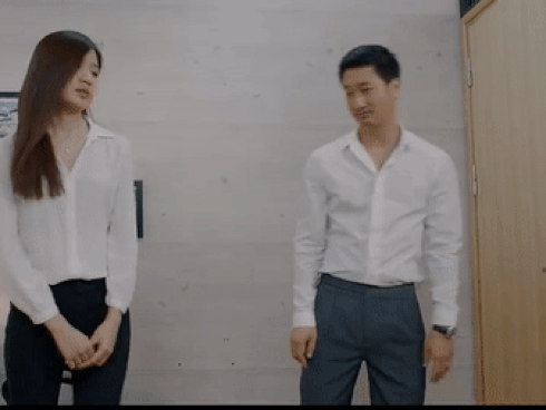 Hoa hồng trên ngực trái: Trà không để Khuê vạch mặt-1