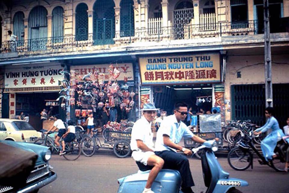 Trung thu 20 năm trước mải rước đèn, quên cả đường về-1