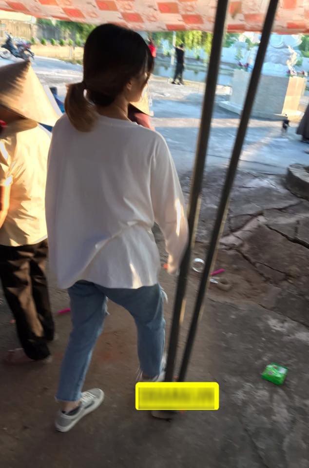 Vừa cưới xong, cô dâu thay váy, bắt taxi về mẹ đẻ đón... chó cưng sang nhà chồng-2