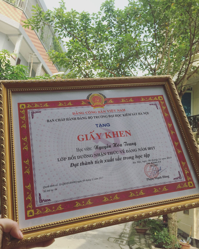 Cựu sinh viên ĐH Kiểm sát Hà Nội xinh chẳng kém gì hotgirl với nụ cười tỏa nắng nhìn là yêu-9