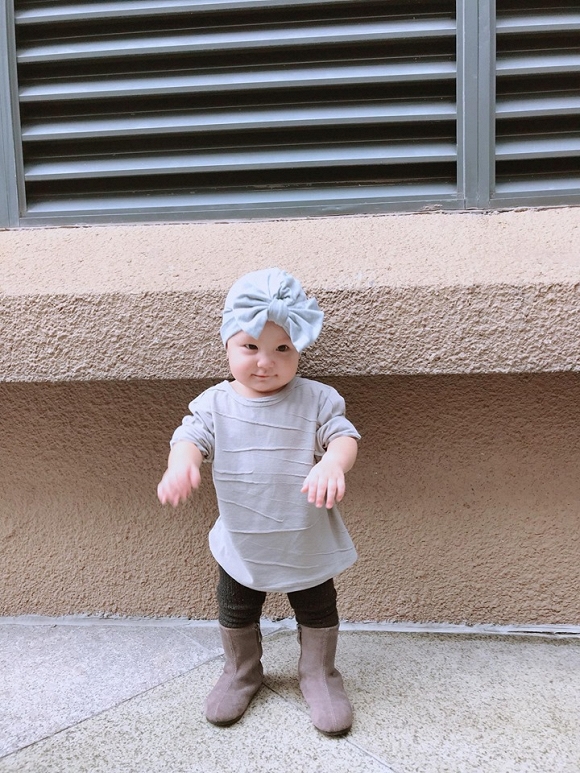 Rụng tim với gu thời trang chất lừ của con gái rượu Trà Ngọc Hằng-1